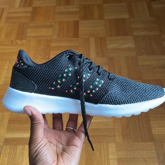 Brand new Adidas cloudfoam women size 6.5 - Picture 5 of 7